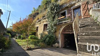 Maison - 96 m² - 4 pièces