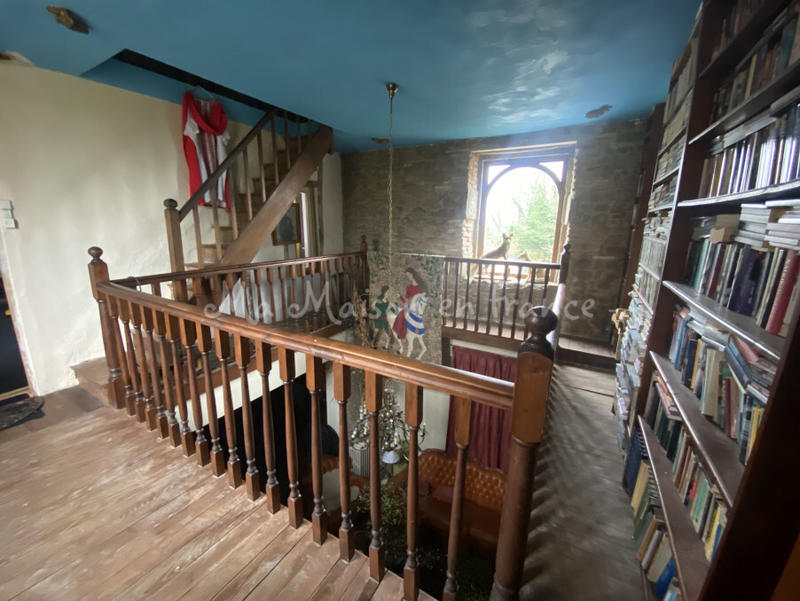 Maison - 500 m² - 15 pièces