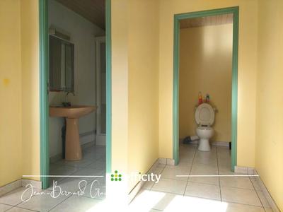 Local d'activité / Entrepôt - 850 m² - 3 pièces