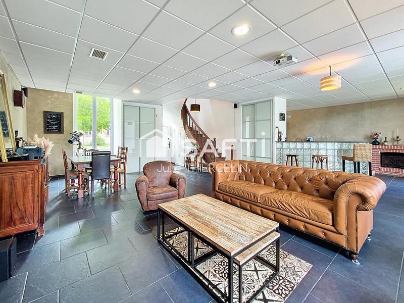 Maison - 150 m² - 5 pièces