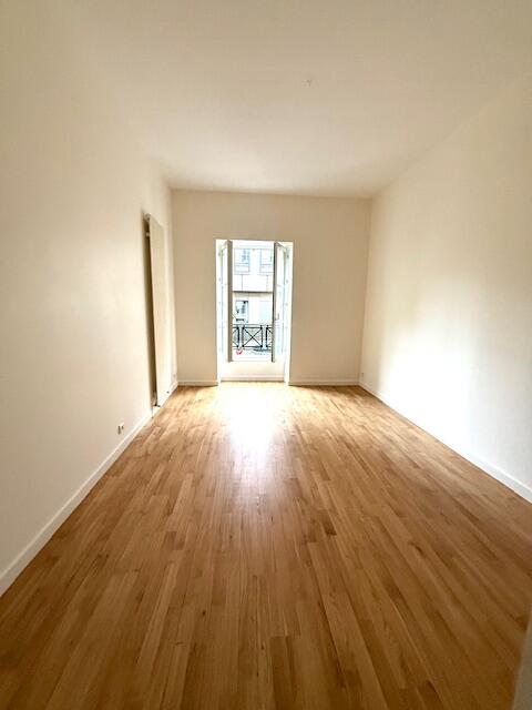 Appartement bourgeois - 94 m² - 4 pièces