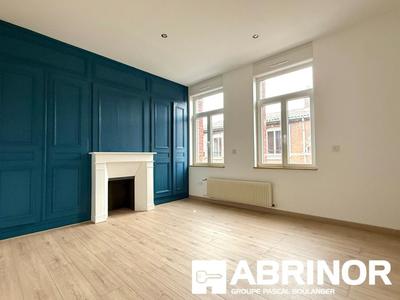 Maison - 89 m² - 5 pièces