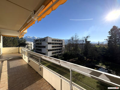 Appartement - 169 m² - 7 pièces