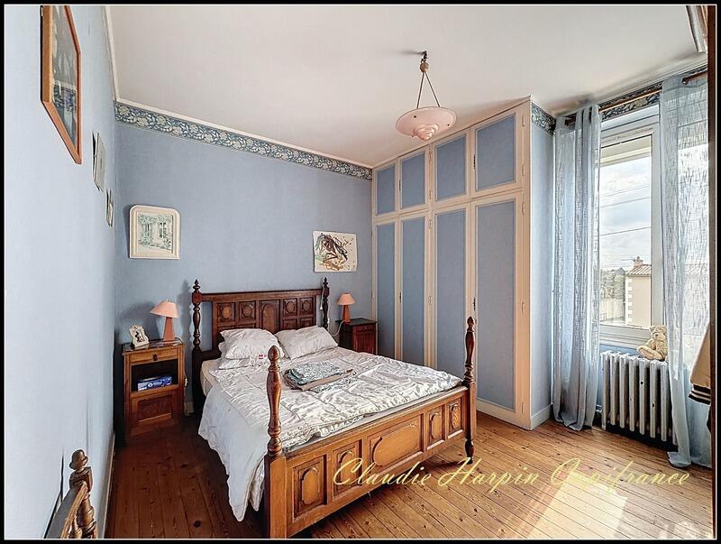 Maison - 167 m² - 7 pièces