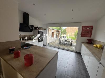 Maison - 107 m² - 7 pièces