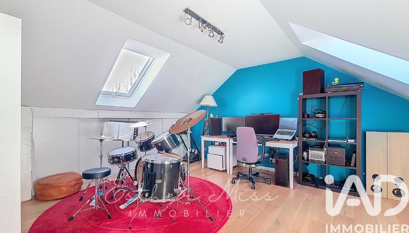 Maison - 160 m² - 8 pièces