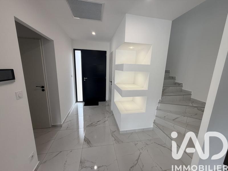 Maison - 145 m² - 5 pièces