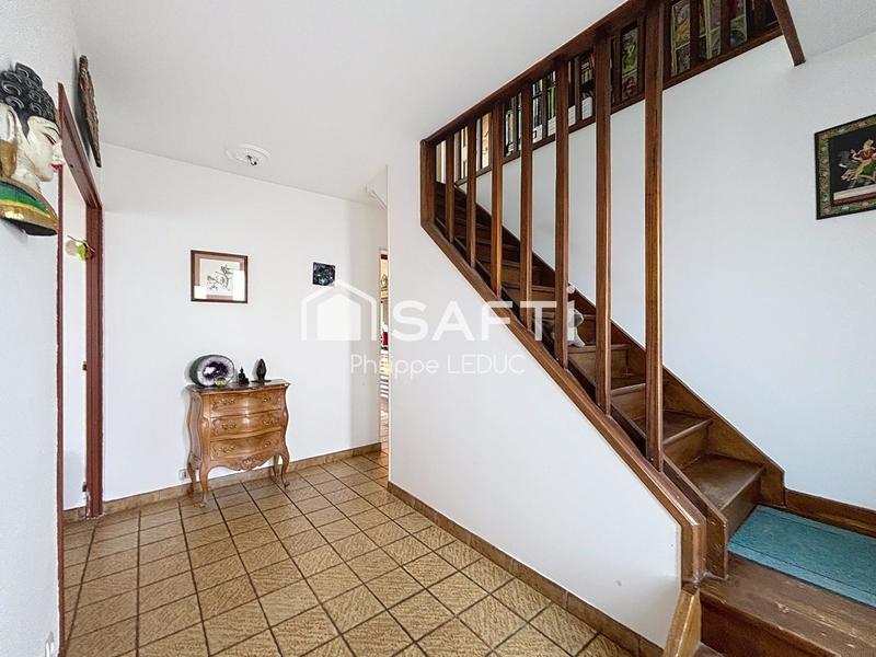 Maison - 144 m² - 9 pièces