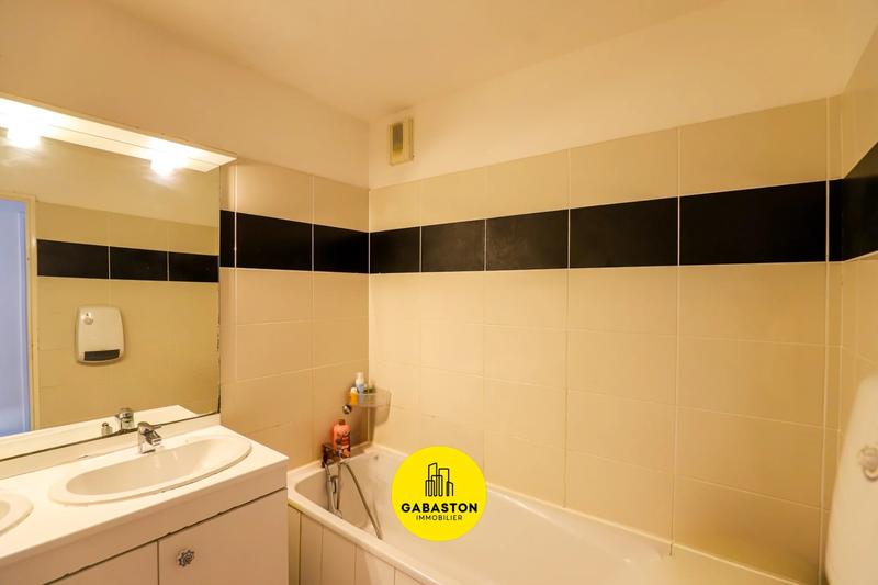 Appartement - 79 m² - 4 pièces