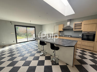 Maison de ville - 154 m² - 7 pièces