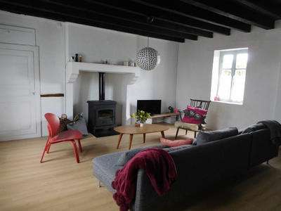 Maison - 90 m² - 3 pièces