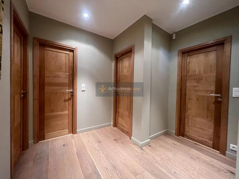 Maison - 195 m² - 5 pièces