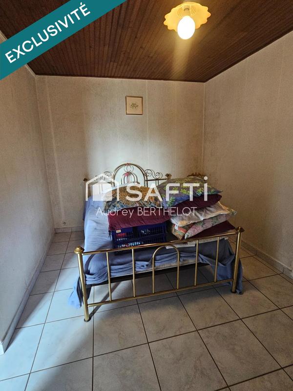 Maison - 200 m² - 1 pièce