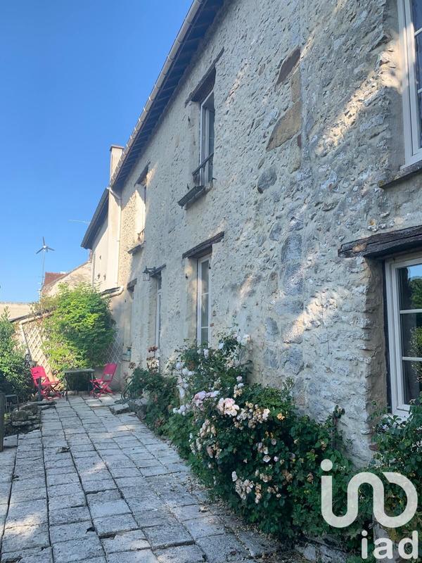 Maison - 195 m² - 8 pièces