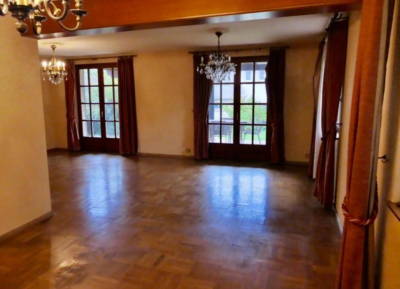 Maison - 179 m² - 6 pièces
