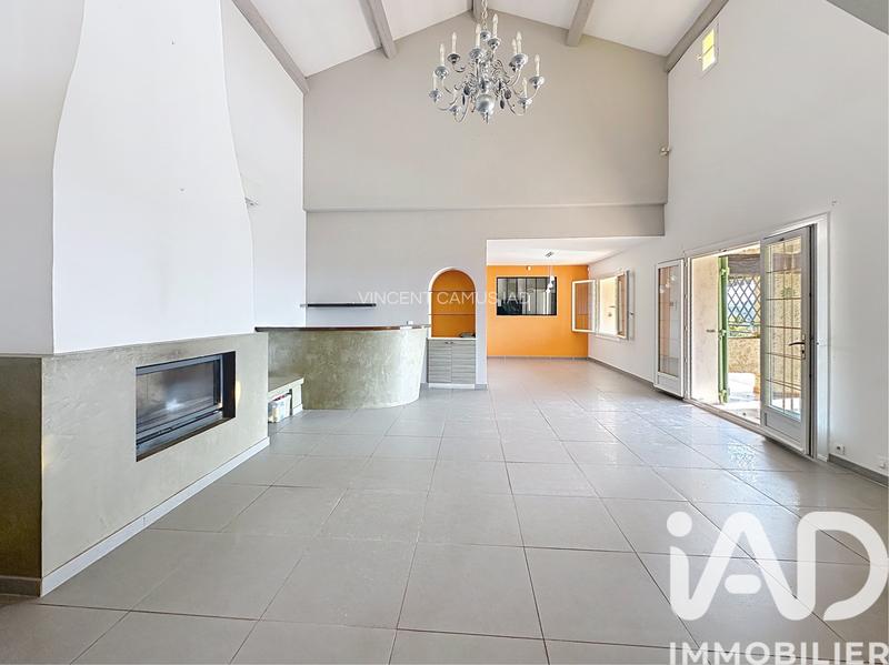 Maison - 195 m² - 6 pièces