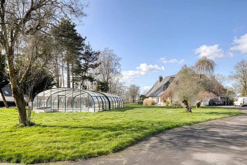 Propriété - 258 m² - 7 pièces