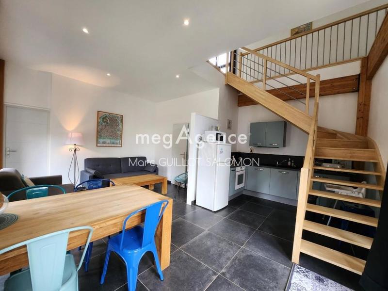 Maison - 135 m² - 6 pièces