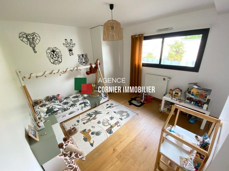 Pavillon - 156 m² - 6 pièces