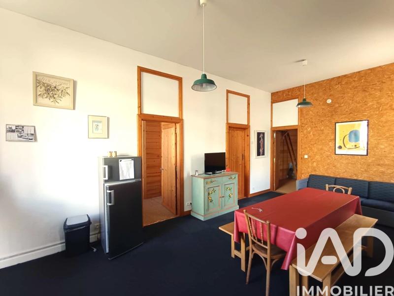 Maison - 448 m² - 14 pièces