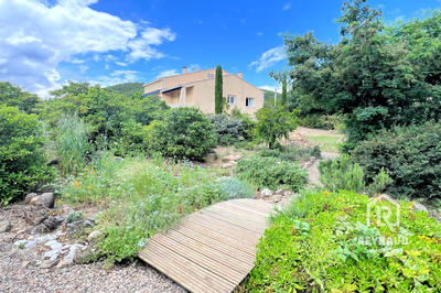 Villa - 146 m² - 6 pièces