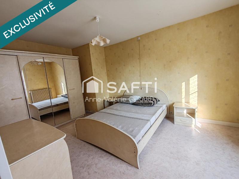 Maison - 230 m² - 11 pièces