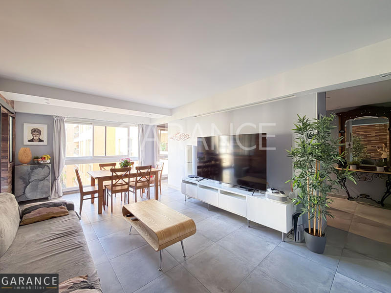 Appartement - 91 m² - 4 pièces