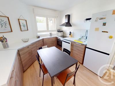 Maison - 101 m² - 4 pièces