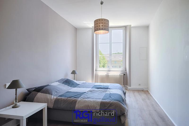 Appartement - 127 m² - 5 pièces