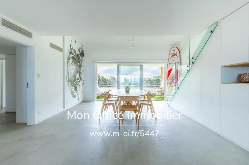 Penthouse - 135 m² - 4 pièces