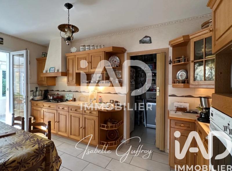 Maison - 161 m² - 6 pièces