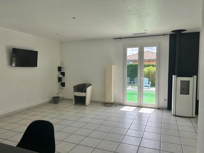 Propriété - 124 m² - 5 pièces