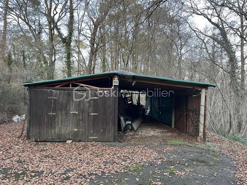 Demeure - 192 m² - 9 pièces