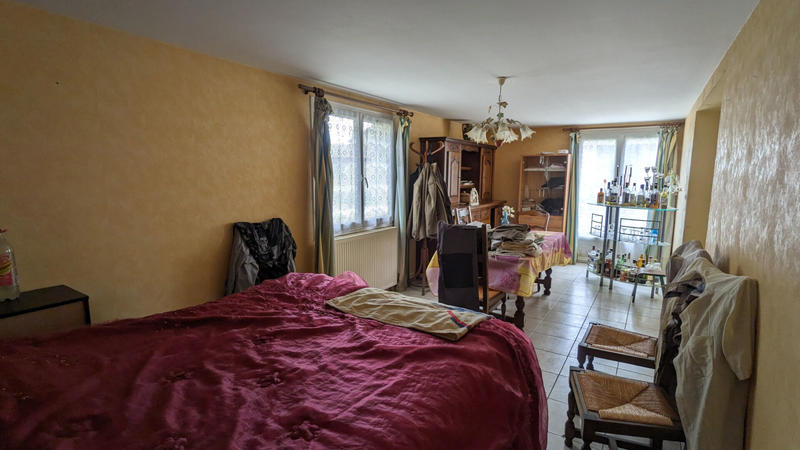 Maison - 189 m² - 9 pièces