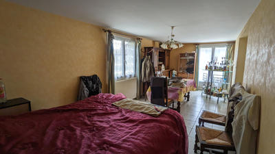 Maison - 189 m² - 9 pièces