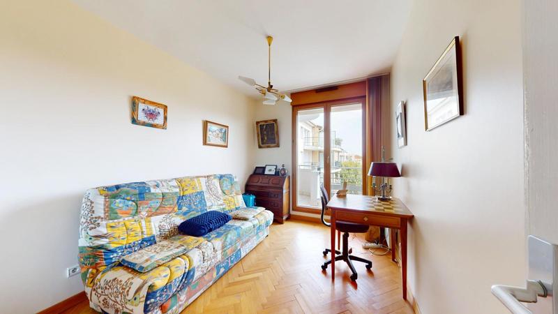 Appartement - 82 m² - 3 pièces