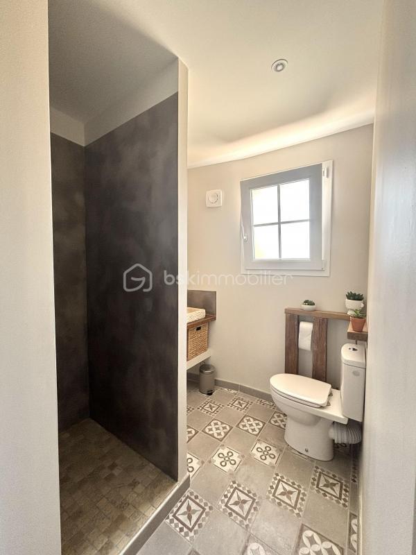 Maison traditionnelle - 94 m² - 4 pièces