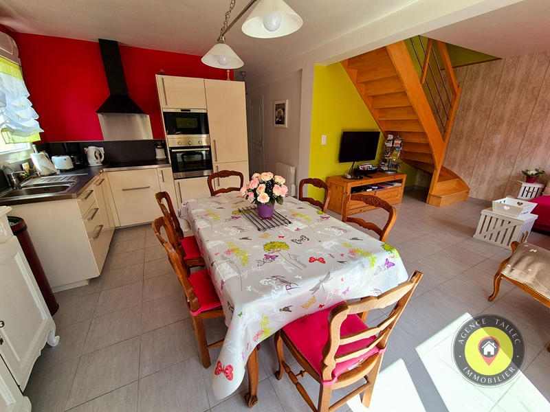 Maison - 132 m² - 6 pièces