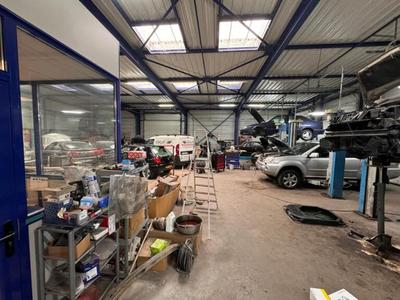 Local commercial - 580 m²