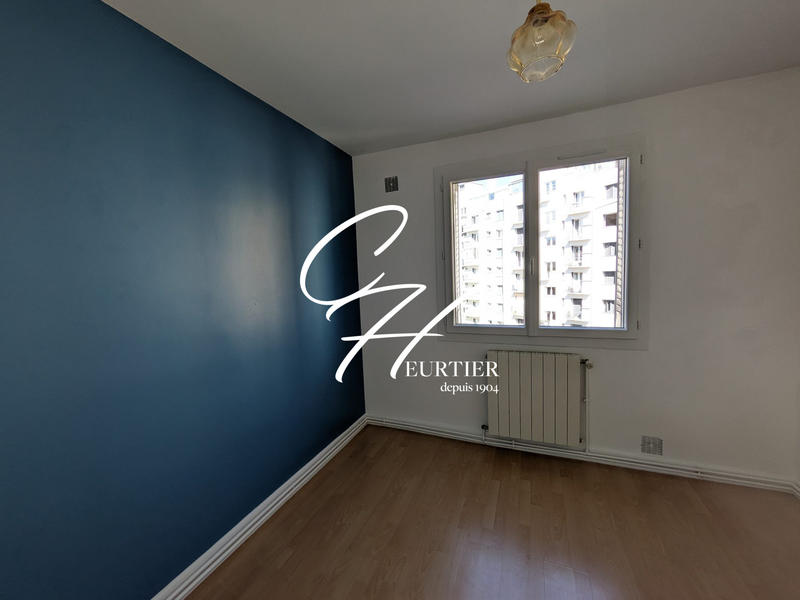 Appartement - 66 m² - 4 pièces