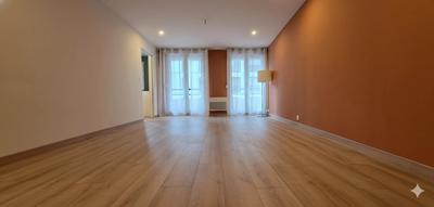 Appartement bourgeois - 125 m² - 5 pièces