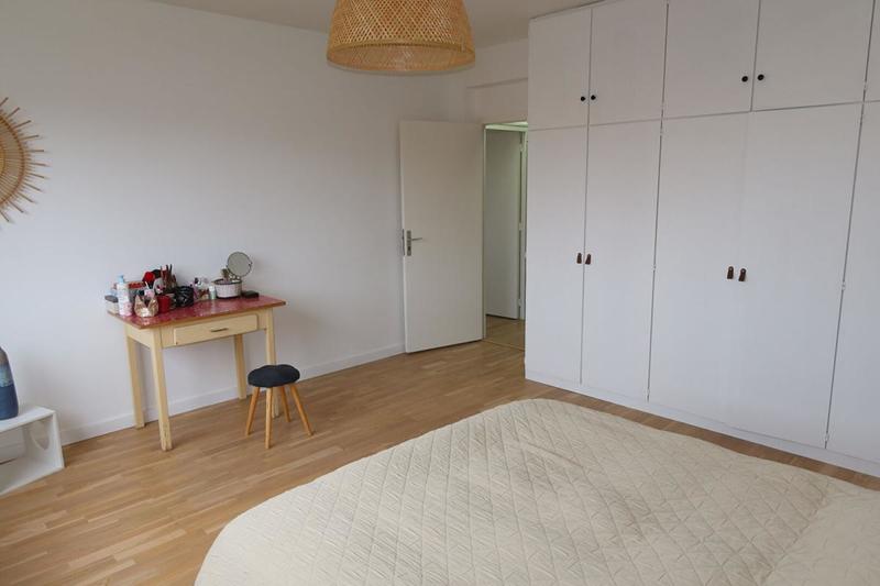 Propriété - 300 m² - 9 pièces