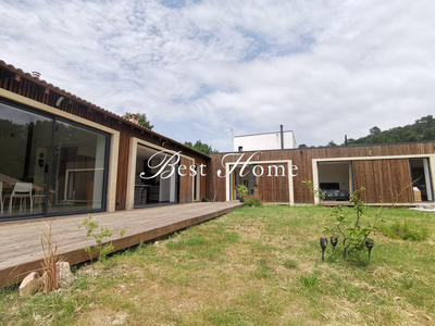 Maison - 156 m² - 5 pièces