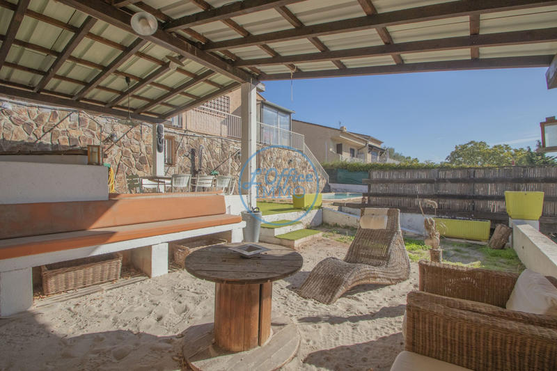 Maison - 179 m² - 7 pièces