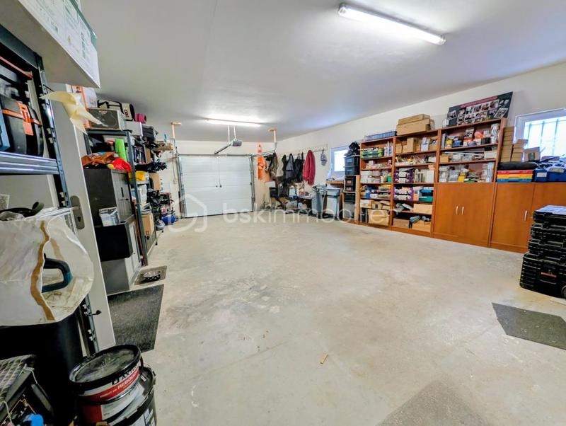 Maison - 174 m² - 6 pièces