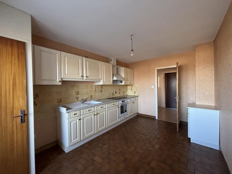 Appartement - 108 m² - 4 pièces