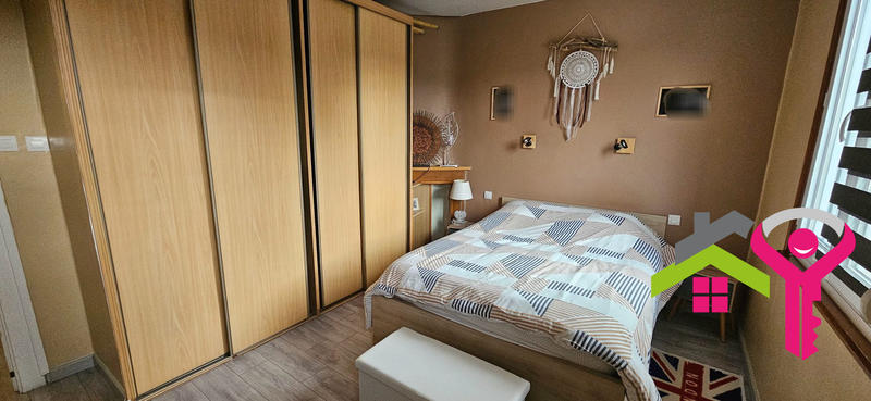 Maison - 85 m² - 4 pièces