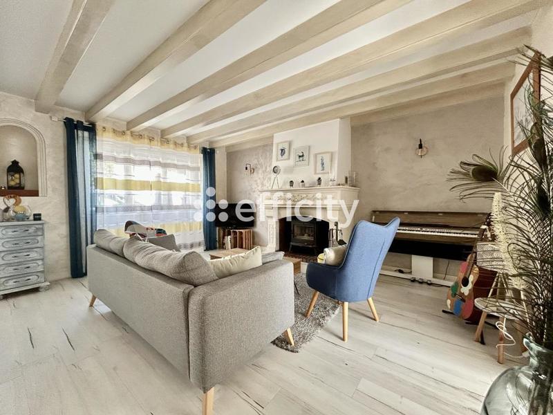 Maison - 167 m² - 6 pièces