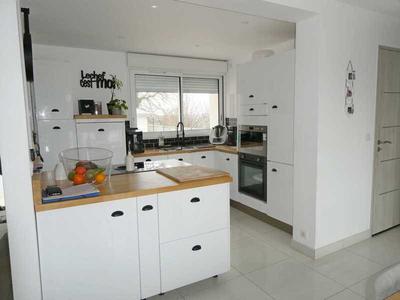 Maison - 141 m² - 5 pièces