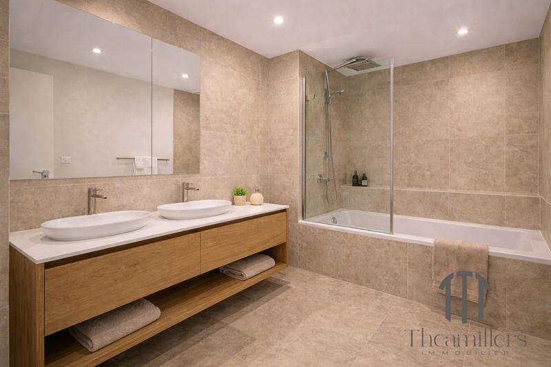 Appartement - 107 m² - 5 pièces